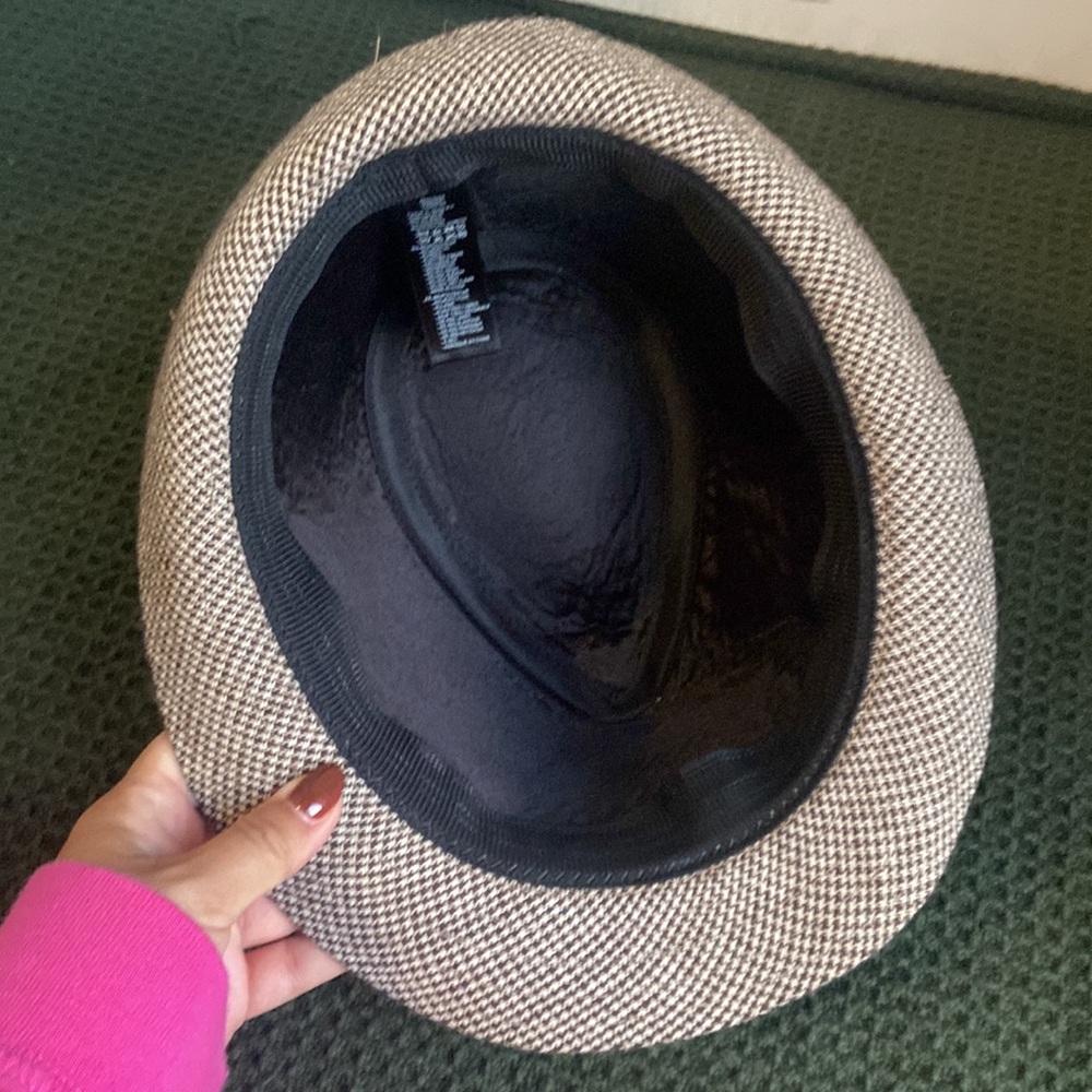Wool blend hat - Picture 3 of 3